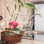Apartman Guestready - Eclectic Haven In The Heart Of *