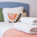 Guestready - Eclectic Haven In The Heart Of Appartement