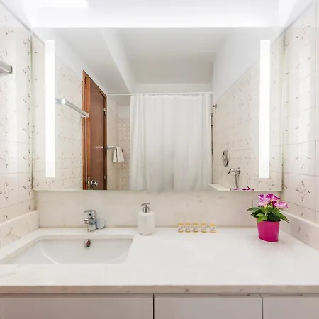 Guestready - Eclectic Haven In The Heart Of Apartment *