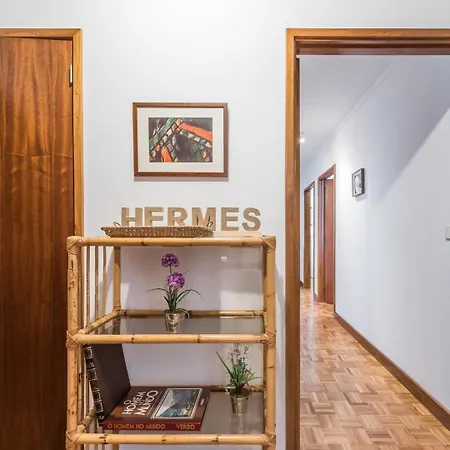 아파트 Guestready - Eclectic Haven In The Heart Of 포르투