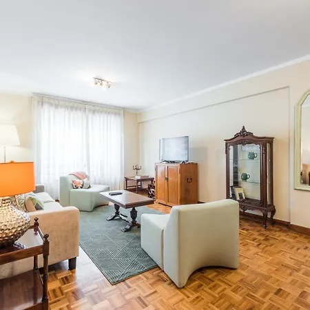 Guestready - Eclectic Haven In The Heart Of Apartment